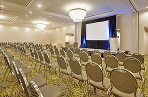 Holiday Inn Vancouver Centre by IHG