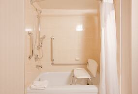 Holiday Inn Vancouver Centre by IHG