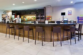 Holiday Inn Vancouver Centre by IHG