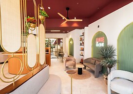 Jrose Hotel