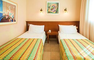 Jrose Hotel