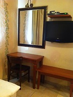 Jrose Hotel