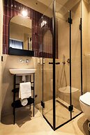 Jrose Hotel