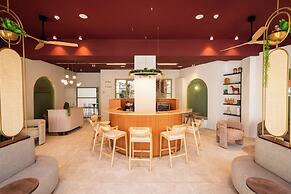 Jrose Hotel