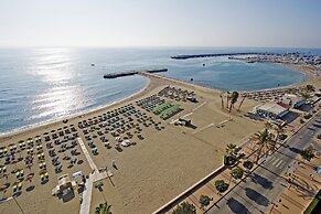 Aparthotel PYR Fuengirola