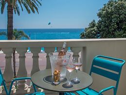 Mercure Nice Marche aux Fleurs