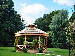 Oaklands Hall Hotel Grimsby
