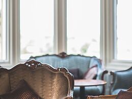 Oaklands Hall Hotel Grimsby