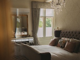 Oaklands Hall Hotel Grimsby