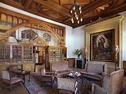 Badrutt's Palace Hotel