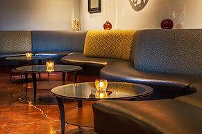 Handlery Hotel