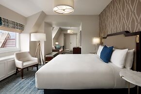Fairmont Empress