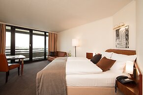 Lindner Dusseldorf Seestern, Part of JdV by Hyatt