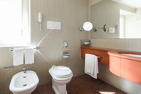 Royal Continental Hotel Naples