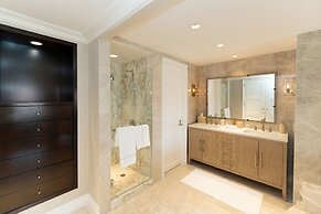 Eau Resort & Spa