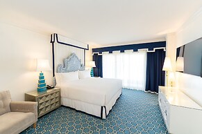Eau Resort & Spa