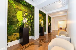 Eau Resort & Spa