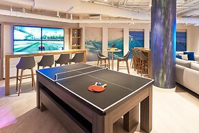 Eau Resort & Spa