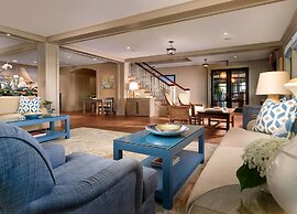 Harbor View Hotel