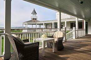 Harbor View Hotel