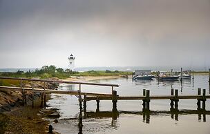 Harbor View Hotel