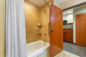 Lift Bridge Lodge, an Ascend Collection Hotel