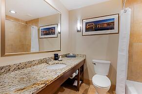 Lift Bridge Lodge, an Ascend Collection Hotel