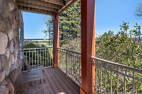 Lift Bridge Lodge, an Ascend Collection Hotel