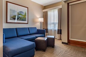 Lift Bridge Lodge, an Ascend Collection Hotel