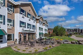 Lift Bridge Lodge, an Ascend Collection Hotel