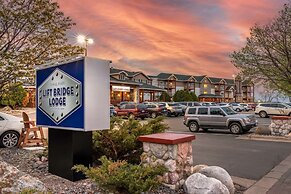 Lift Bridge Lodge, an Ascend Collection Hotel