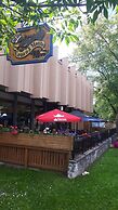 Greenwood Inn & Suites