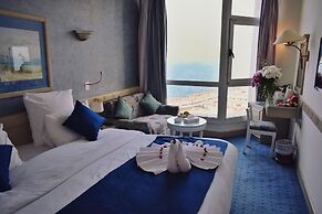 Romance Alexandria Hotel