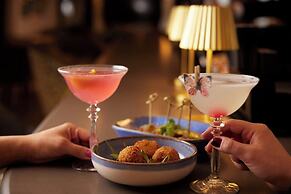 The Marble Arch Hotel, by Thistle