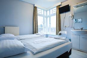 Trianon Hotel