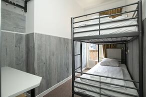 Trianon Hotel
