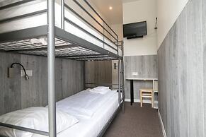 Trianon Hotel