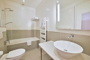 Mercure Bayonne Centre Le Grand Hotel