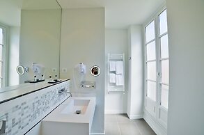 Mercure Bayonne Centre Le Grand Hotel