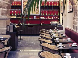 Mercure Bayonne Centre Le Grand Hotel