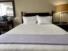 The Royal Hotel