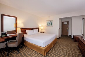 Irazu Hotel & Studios