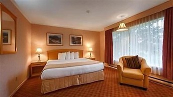 Sword Motor Inn