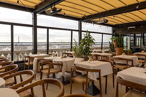 Terrass'' Hotel