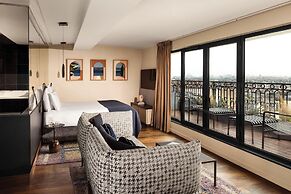 Terrass'' Hotel
