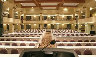 Atheneum Suite Hotel