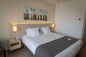 Best Western Plus Hôtel Le Roof
