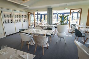Best Western Plus Hôtel Le Roof