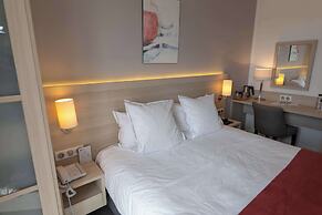 Best Western Plus Hôtel Le Roof