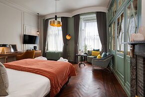 Martin's Relais